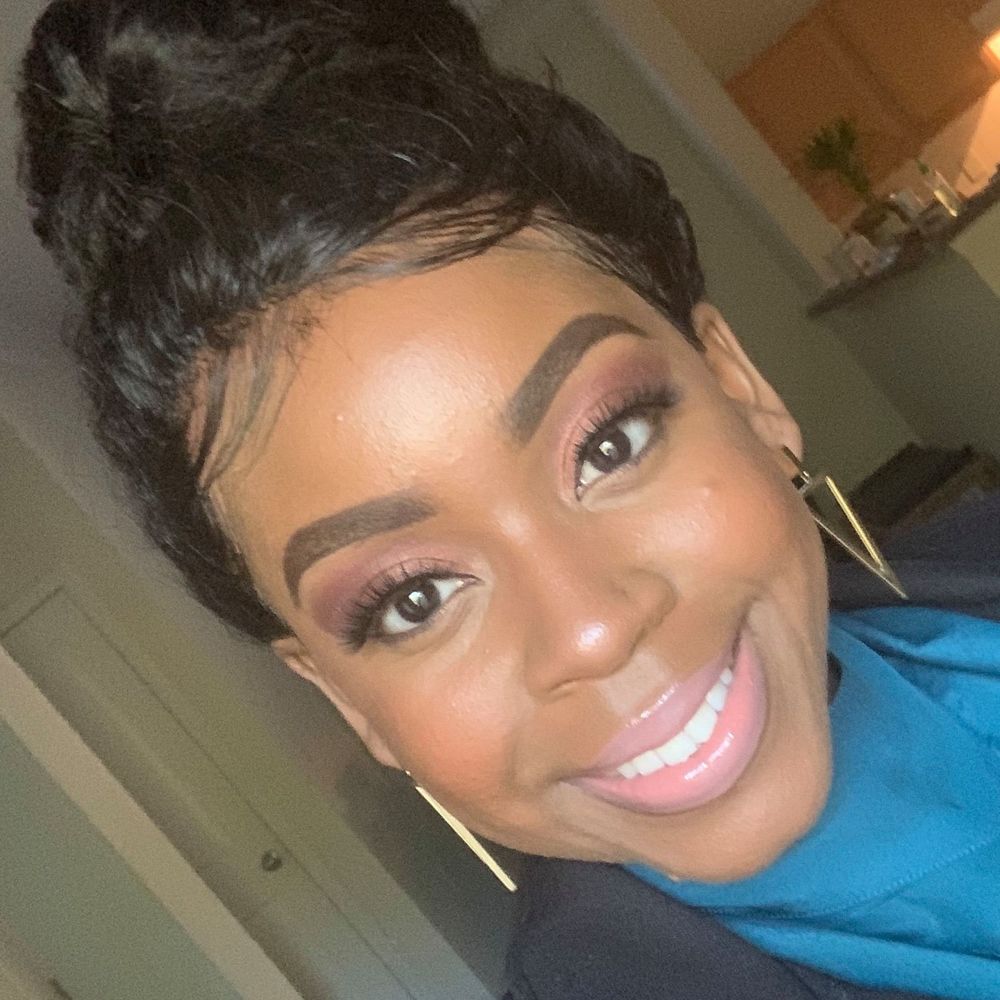 Meet your Posher, Brooke